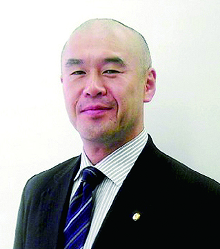 安部貴史